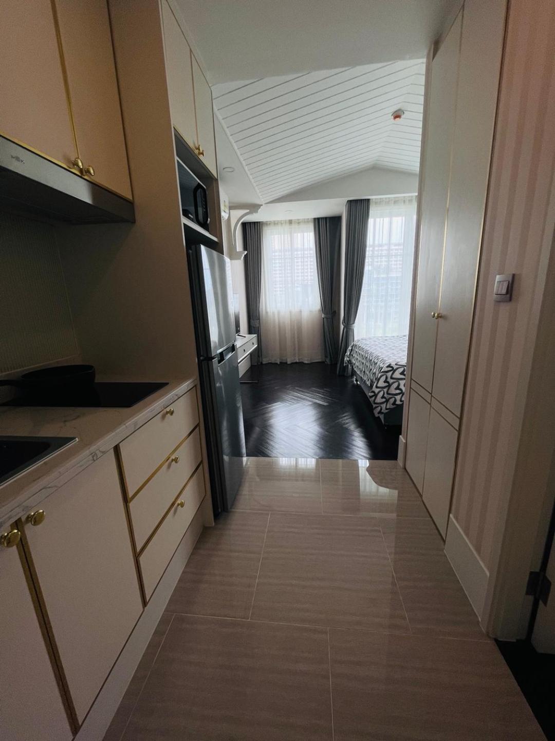 Florida Garden Pattaya Apartment На Джомтиен Екстериор снимка