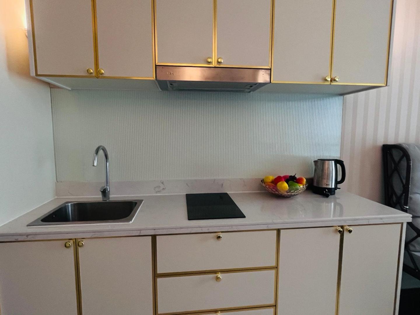 Florida Garden Pattaya Apartment На Джомтиен Екстериор снимка