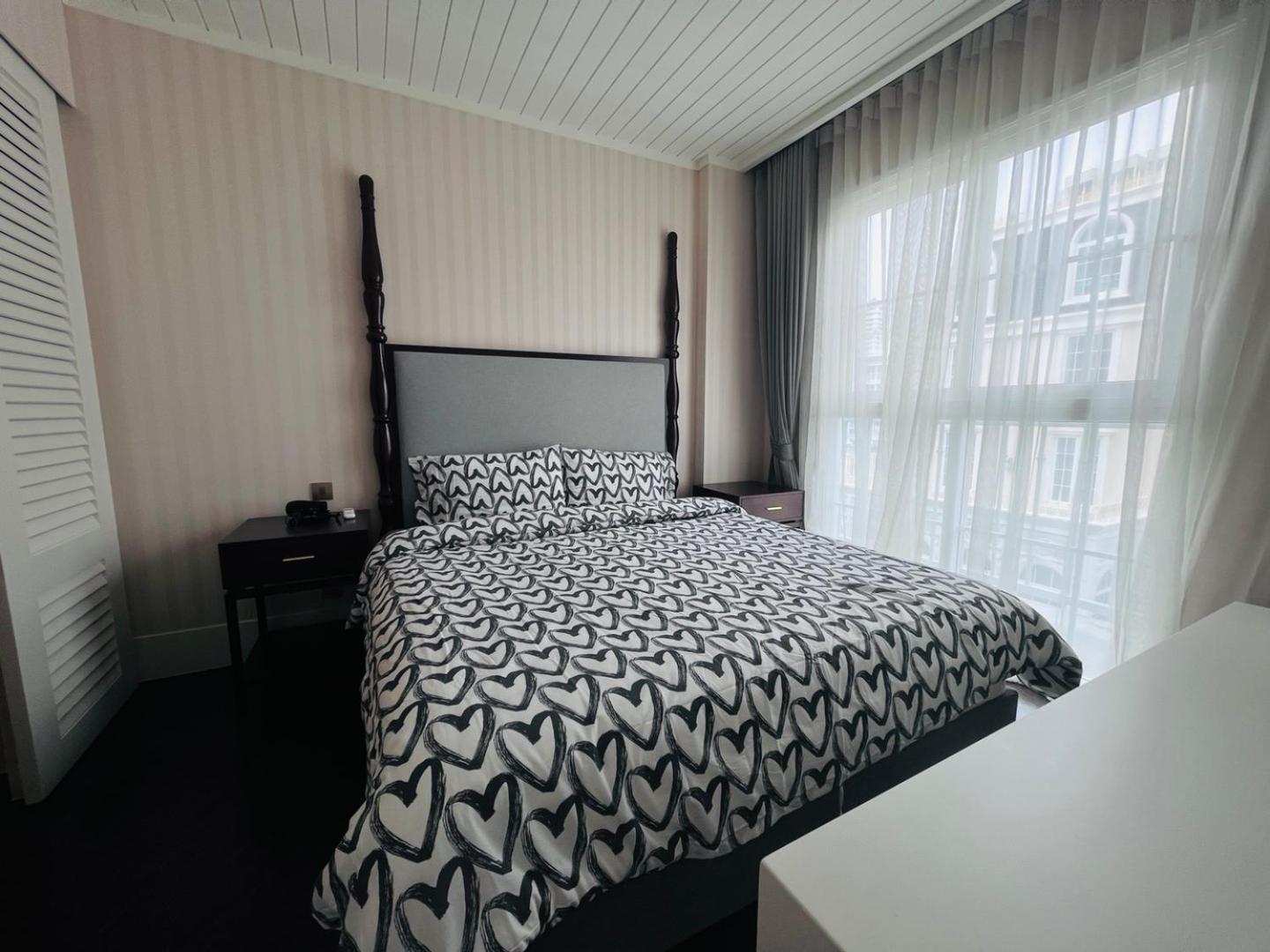 Florida Garden Pattaya Apartment На Джомтиен Екстериор снимка